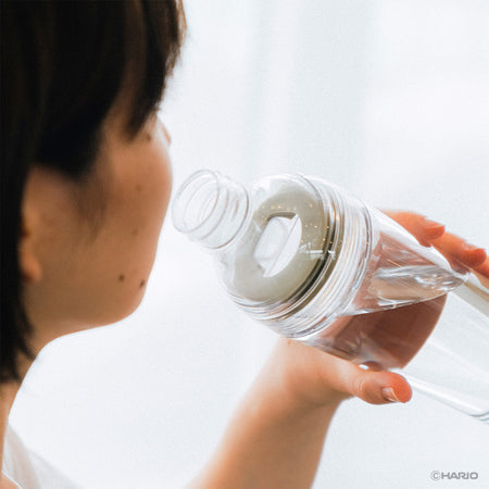 Hario - Filter-in Bottle Portable, 400ml žalsvas